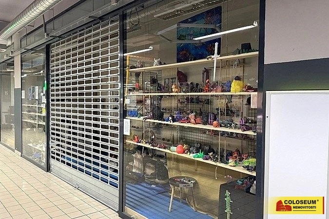 Pronájem obchodního prostoru, Brno - Brno-město, 12 m2