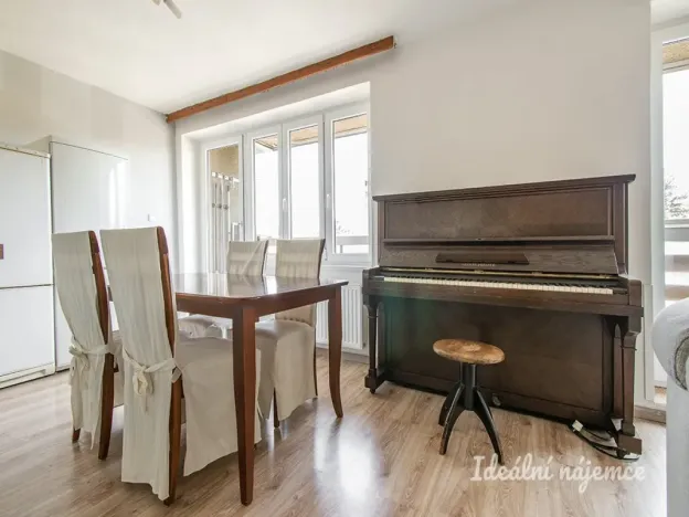 Pronájem bytu 4+kk, Praha - Michle, Na úhoru, 84 m2