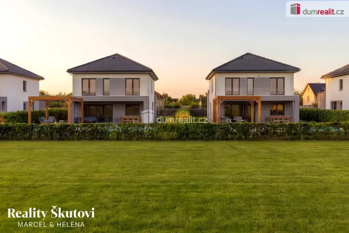 Prodej pozemku pro bydlení, Bezděkov, 600 m2