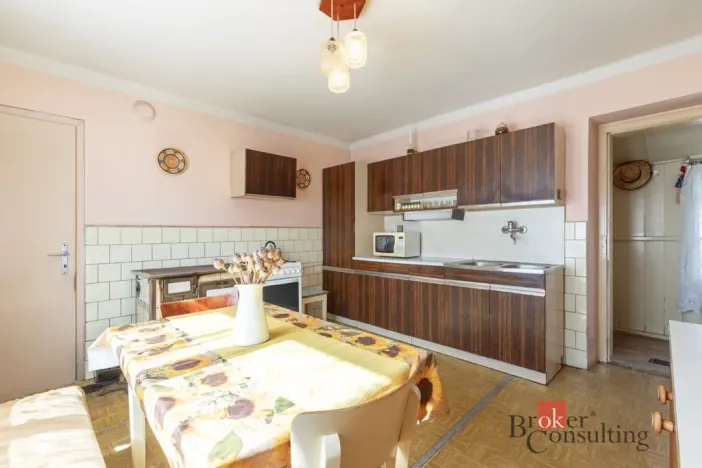 Prodej rodinného domu, Jimramov - Ubušín, 259 m2