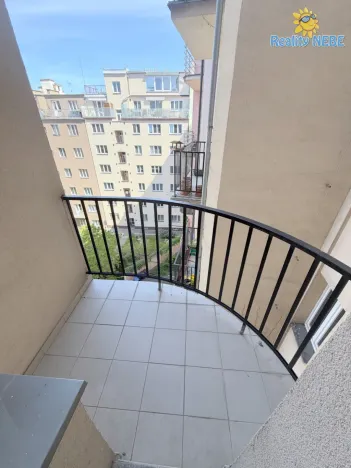 Pronájem bytu 2+1, Praha - Žižkov, Baranova, 87 m2