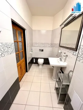 Pronájem bytu 3+1, Plzeň - Jižní Předměstí, náměstí T. G. Masaryka, 110 m2