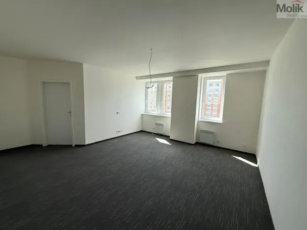 Pronájem bytu 2+kk, Chomutov, Žižkovo náměstí, 50 m2