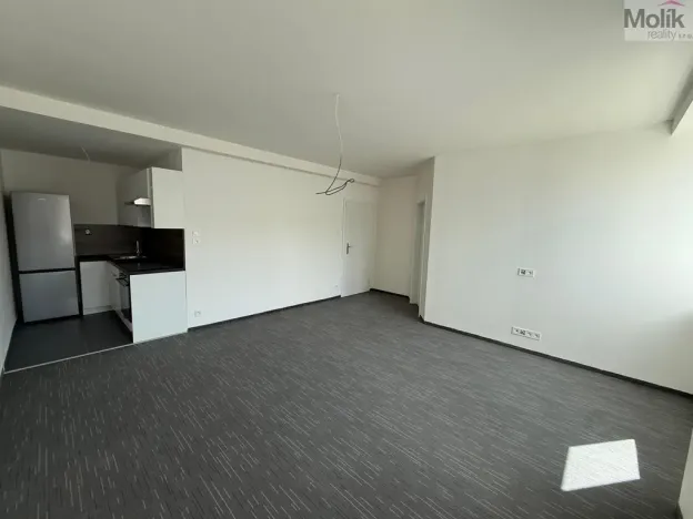 Pronájem bytu 2+kk, Chomutov, Žižkovo náměstí, 50 m2
