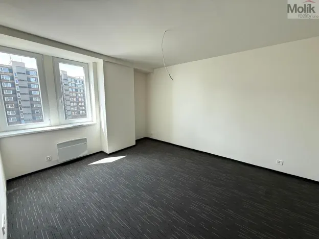 Pronájem bytu 2+kk, Chomutov, Žižkovo náměstí, 50 m2