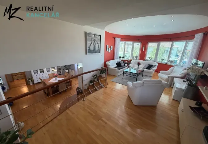 Prodej rodinného domu, Přáslavice, 300 m2