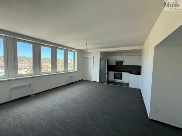 Pronájem bytu 3+kk, Chomutov, Žižkovo náměstí, 103 m2