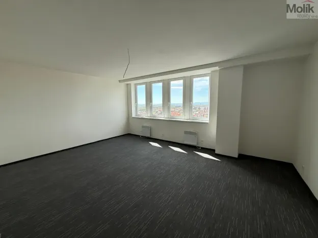 Pronájem bytu 3+kk, Chomutov, Žižkovo náměstí, 103 m2