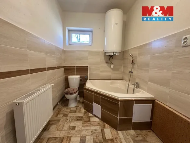 Pronájem bytu 3+1, Lučany nad Nisou, 84 m2