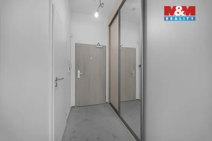 Prodej bytu 1+kk, Praha, 34 m2