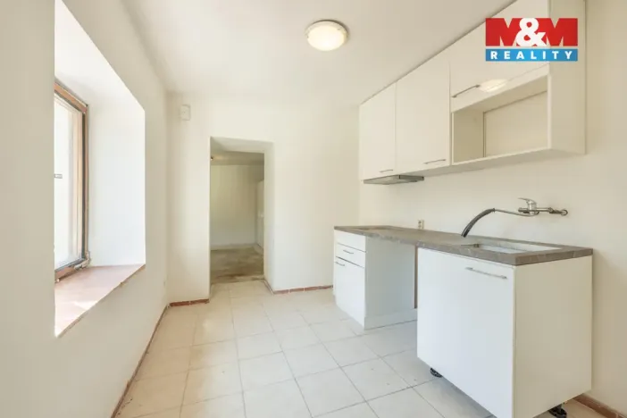 Prodej rodinného domu, Kačice, Pod školou, 60 m2
