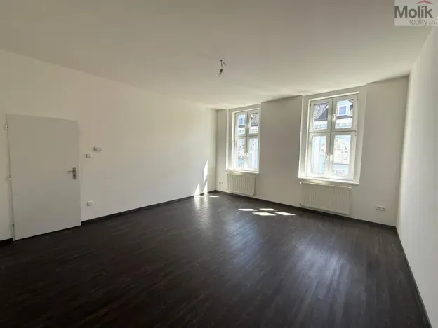 Pronájem bytu 2+1, Chomutov, 28. října, 65 m2