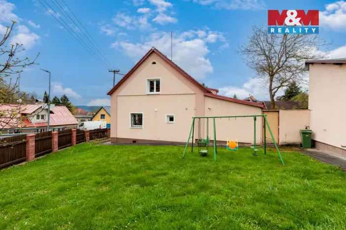 Prodej rodinného domu, Lomnice, Kraslická, 166 m2