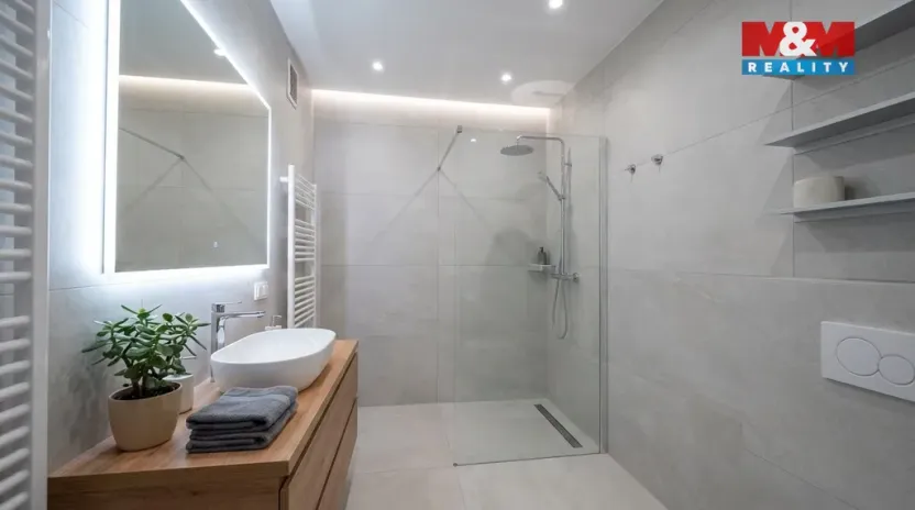 Prodej bytu 3+1, Hradec Králové - Nový Hradec Králové, Čajkovského, 80 m2