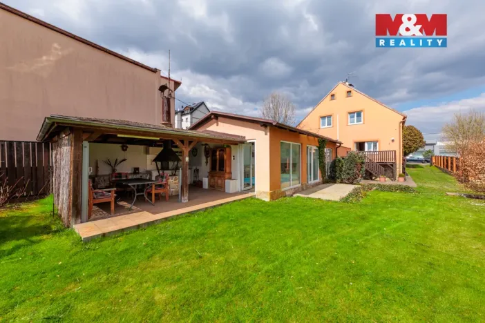 Prodej rodinného domu, Karlovy Vary - Dvory, Chebská, 228 m2