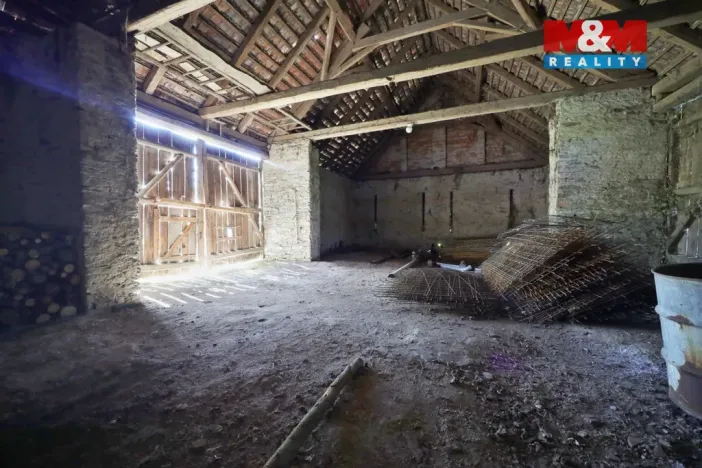 Prodej pozemku pro bydlení, Hostovlice, 3331 m2