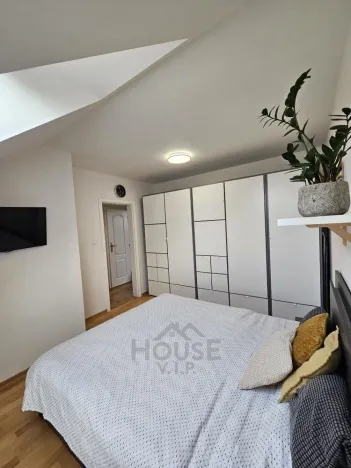 Prodej bytu 2+kk, Holubice, Za Dvorem, 63 m2