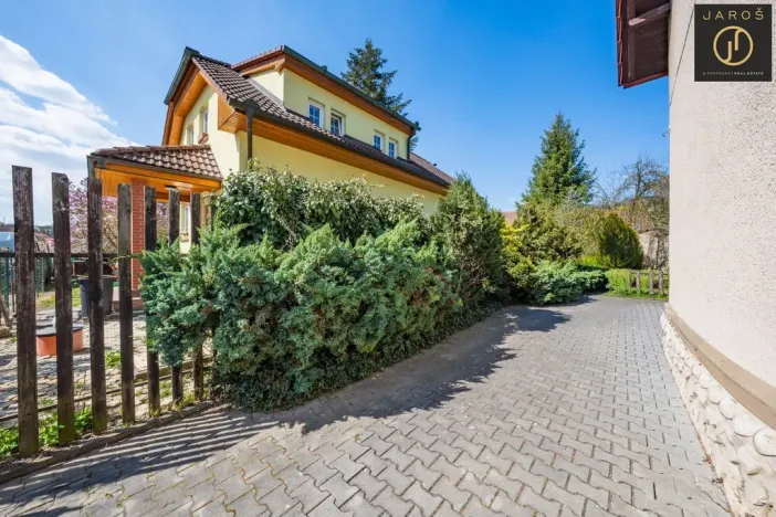 Prodej rodinného domu, Loděnice, Druhá, 147 m2