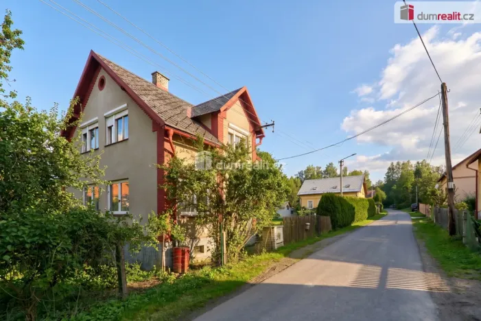 Prodej rodinného domu, Plesná, 120 m2
