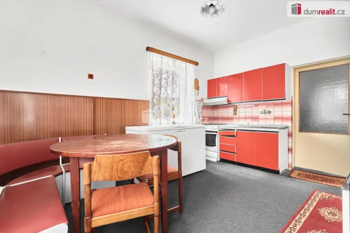 Prodej rodinného domu, Plesná, 120 m2