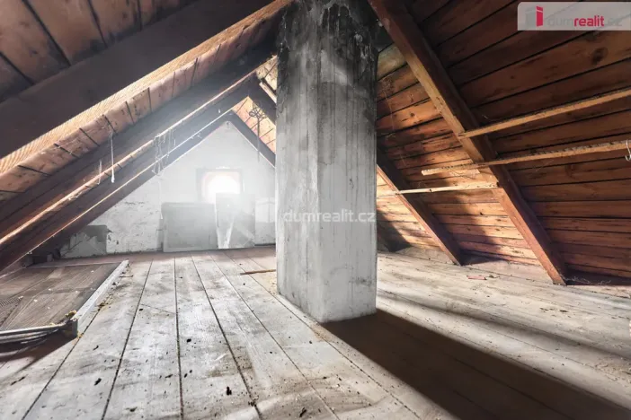 Prodej rodinného domu, Plesná, 120 m2