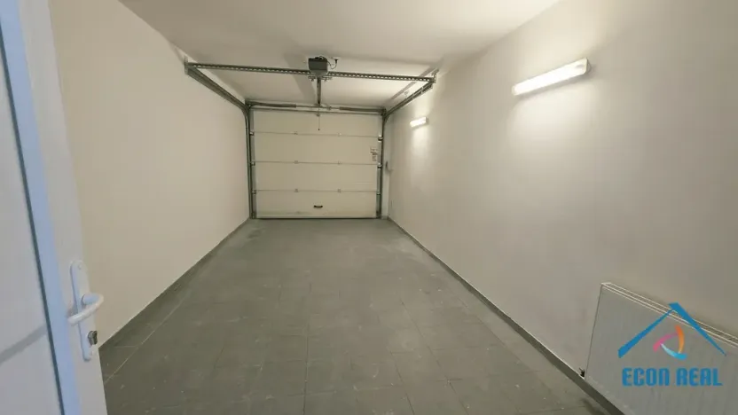 Pronájem rodinného domu, Jesenice - Osnice, Magnoliová, 227 m2