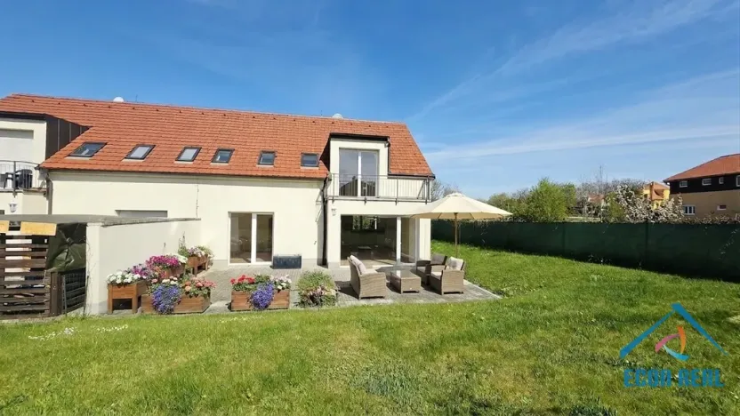 Pronájem rodinného domu, Jesenice - Osnice, Magnoliová, 227 m2