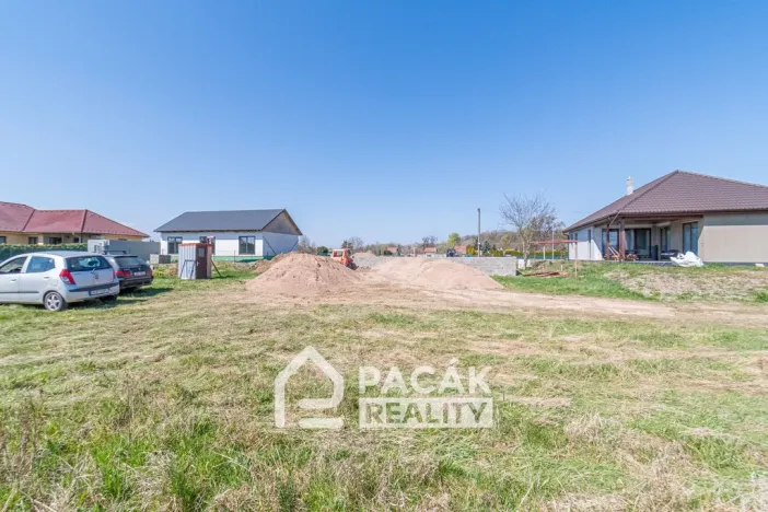 Prodej pozemku pro bydlení, Kroměříž, 13391 m2