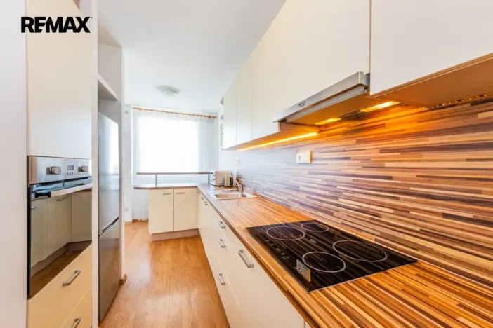 Prodej bytu 3+1, Praha - Bohnice, Poznaňská, 62 m2