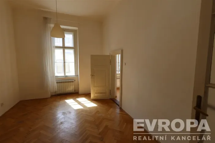 Pronájem bytu 3+1, Praha - Karlín, Vítkova, 98 m2