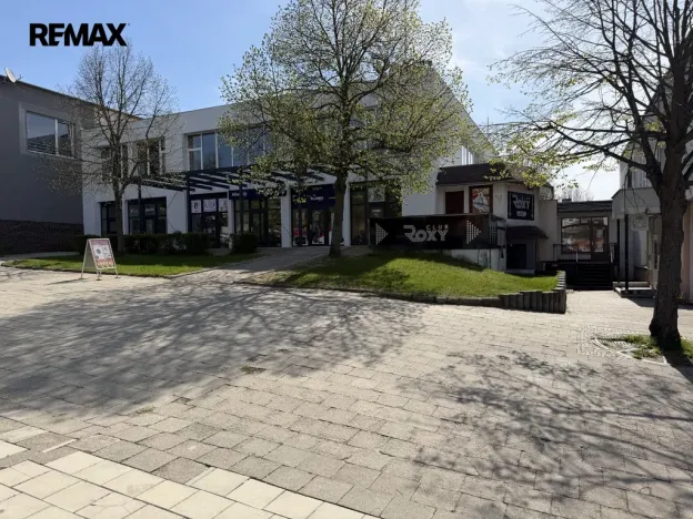 Prodej obchodního prostoru, Třebíč - Nové Dvory, Kpt. Jaroše, 45 m2