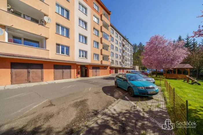 Prodej bytu 2+1, Kyselka - Radošov, 56 m2