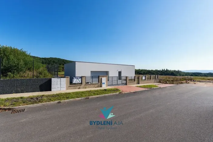 Prodej rodinného domu, Dubí, V Aleji, 206 m2