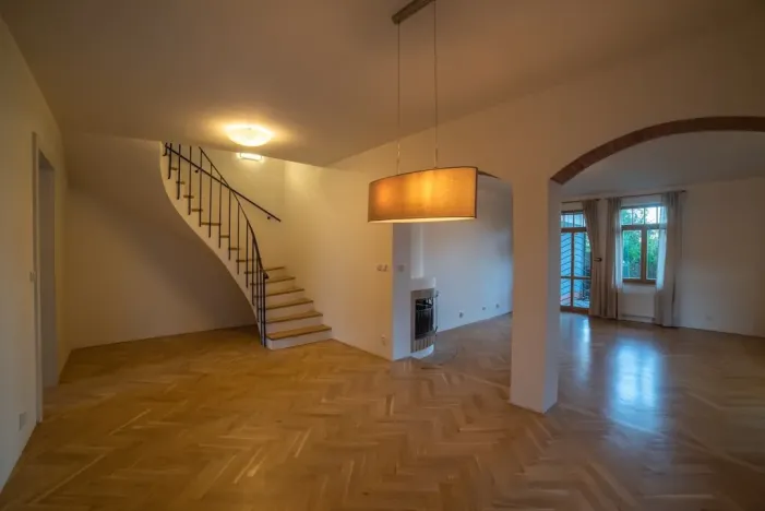 Pronájem rodinného domu, Praha - Nebušice, Malý dvůr, 250 m2