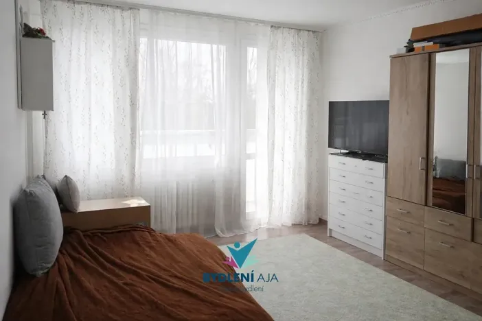 Prodej bytu 3+1, Krupka, Karla Čapka, 79 m2