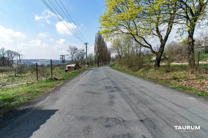 Prodej pozemku pro bydlení, Skořice, 1630 m2