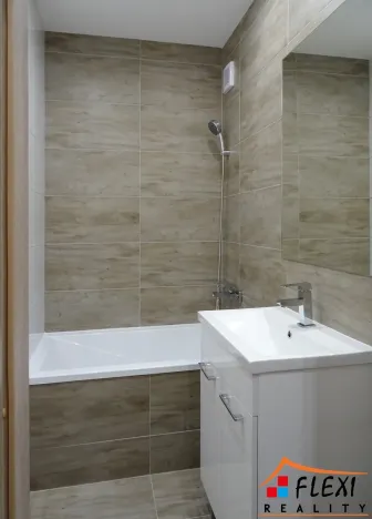 Pronájem bytu 1+kk, Ostrava - Moravská Ostrava, Lechowiczova, 29 m2