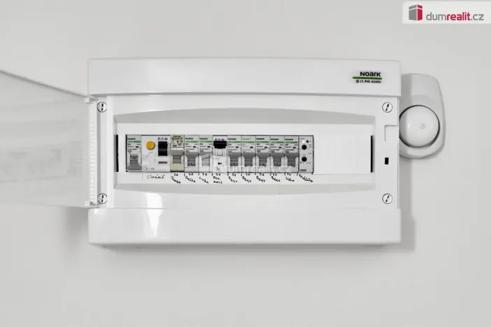 Prodej bytu 4+1, Plesná, 5. května, 79 m2