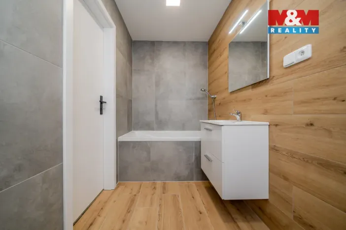 Prodej bytu 2+kk, Ostrava - Hrabůvka, Krestova, 38 m2