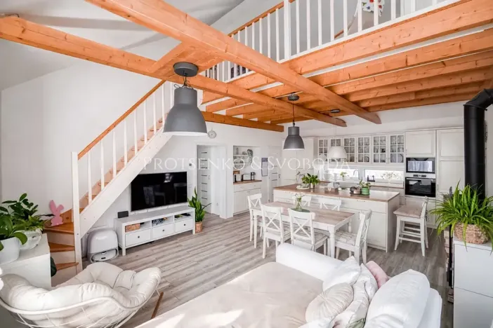 Prodej rodinného domu, Líšnice, 181 m2