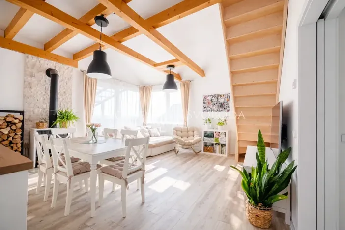 Prodej rodinného domu, Líšnice, 181 m2