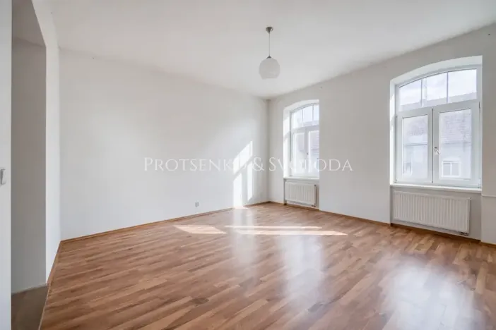 Prodej kanceláře, Mělník, Českolipská, 418 m2