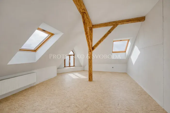 Prodej ubytování, Mělník, Českolipská, 418 m2