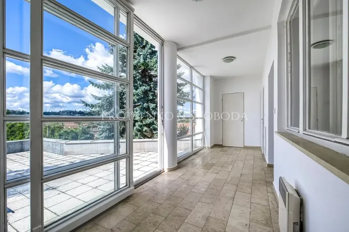 Prodej vícegeneračního domu, Křižanov, Benešovo náměstí, 530 m2