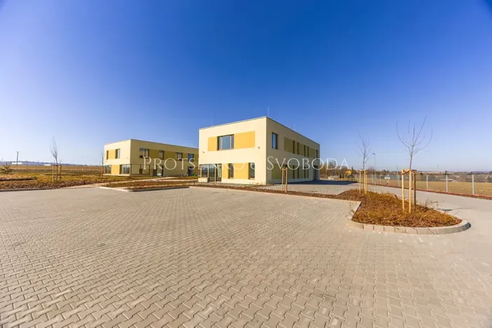Pronájem kanceláře, Velká Bíteš, 270 m2