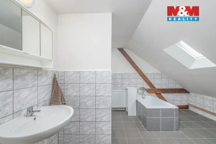 Prodej zemědělského objektu, Vlkaneč, 144 m2