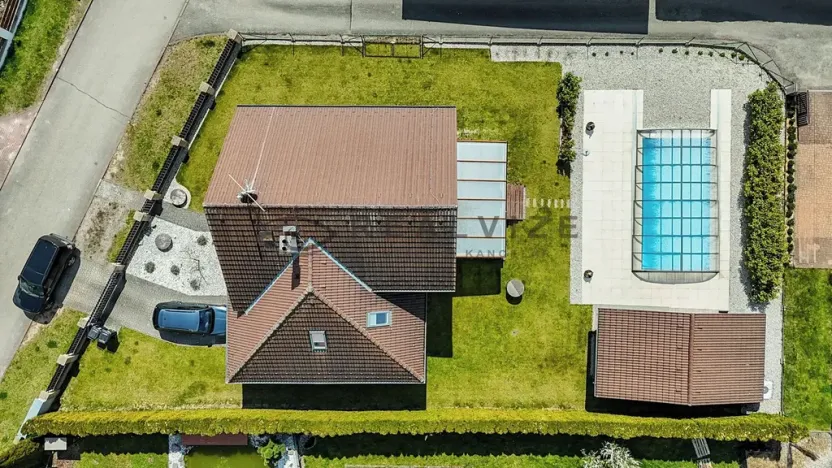 Prodej rodinného domu, Úsilné, 205 m2