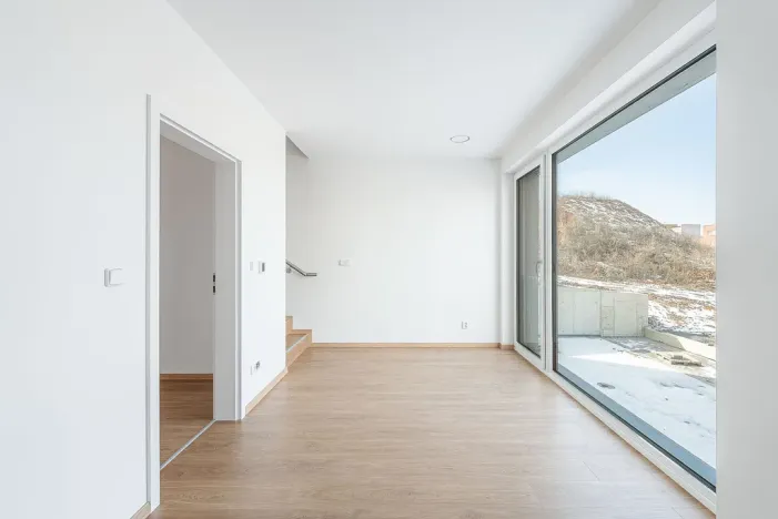 Prodej bytu 4+kk, Úvaly, Škvorecká, 107 m2