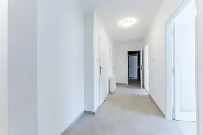 Pronájem bytu 2+1, Praha - Vinohrady, Italská, 59 m2