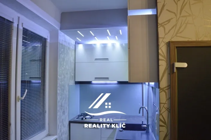 Pronájem bytu 1+kk, Ostrava, Španielova, 21 m2